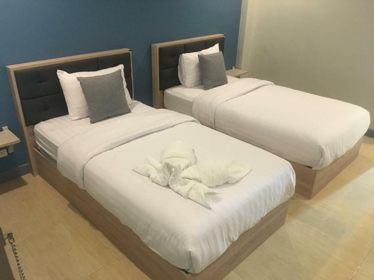 Zleep D Hotel 우돈타니 외부 사진